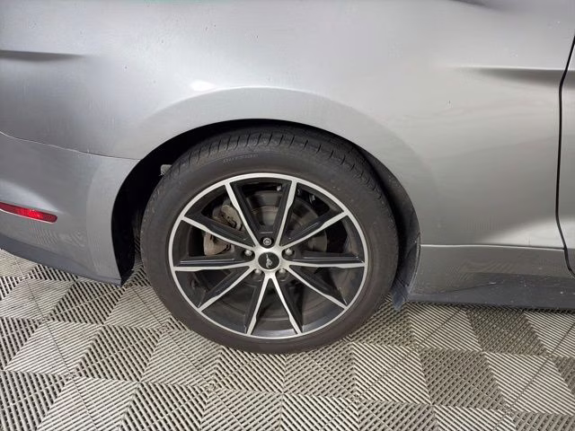 2021 Silver Metallic Ford Mustang EcoBoost RWD Coupe