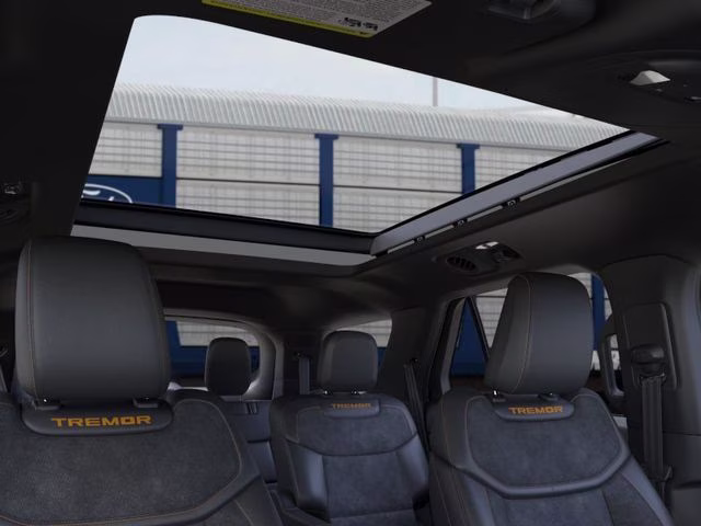 2026 Star White Metallic Tri-Coat Ford Explorer Tremor 4X4 SUV