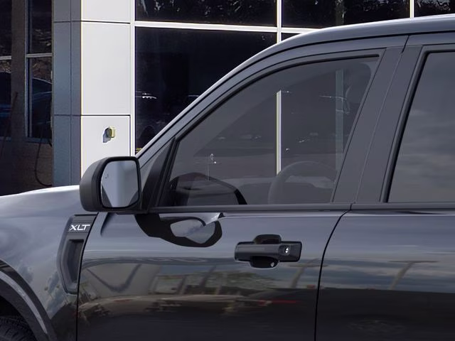 2026 Shadow Black Ford Maverick XLT FWD Truck