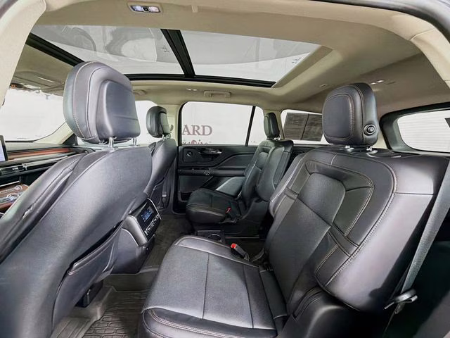 2020 Magnetic Gray Lincoln Aviator Reserve AWD SUV