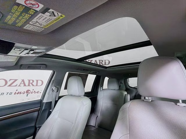 2015 Silver Sky Metallic Toyota Highlander Limited Platinum V6 AWD SUV