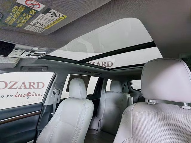 2015 Silver Sky Metallic Toyota Highlander Limited Platinum V6 AWD SUV