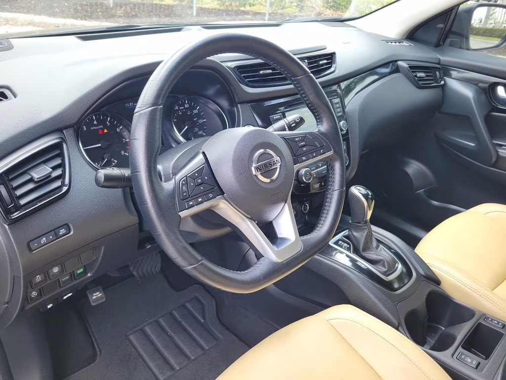 2022 Magnetic Black Pearl Nissan Rogue Sport SV FWD SUV