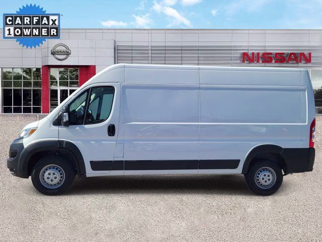 2025 Bright White Clearcoat Ram ProMaster 2500 High Roof FWD Van