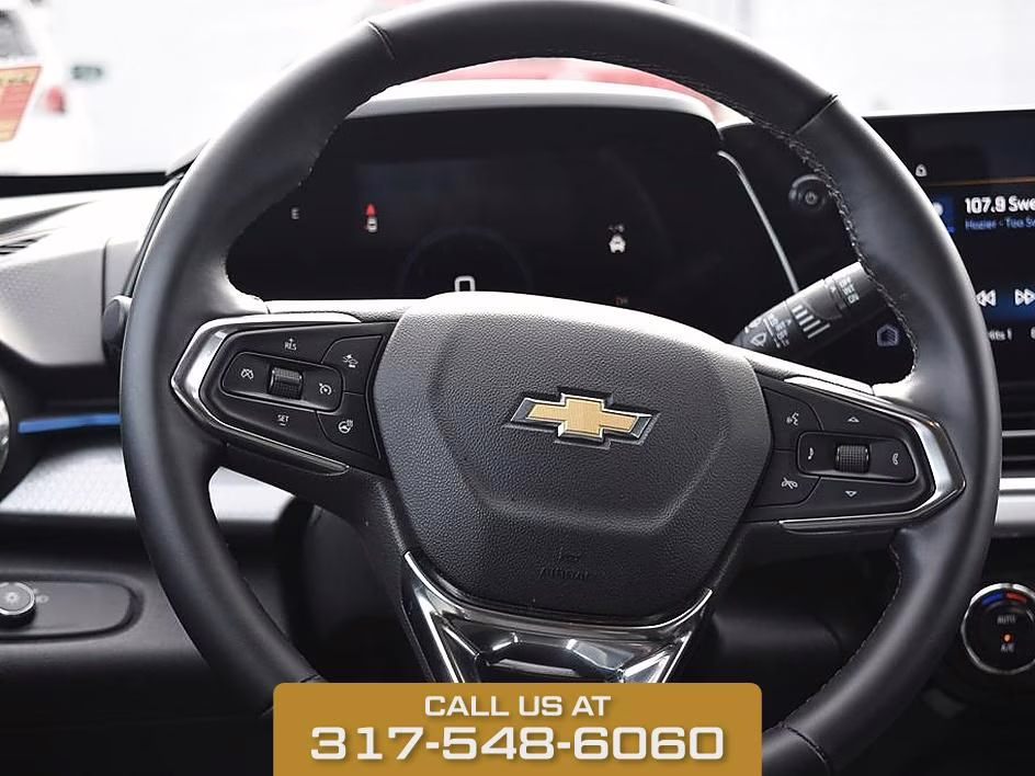 2025 Sterling Gray Metallic Chevrolet Trax LT FWD SUV