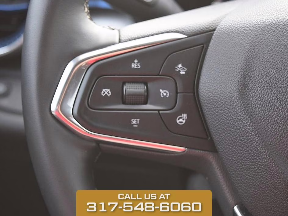 2025 Sterling Gray Metallic Chevrolet Trax LT FWD SUV
