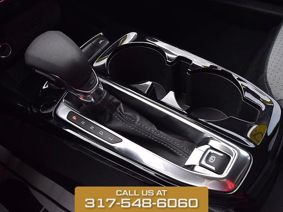 2025 Sterling Gray Metallic Chevrolet Trax LT FWD SUV
