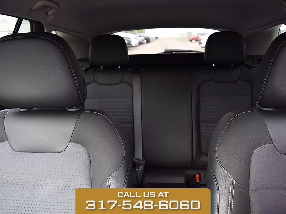 2025 Sterling Gray Metallic Chevrolet Trax LT FWD SUV