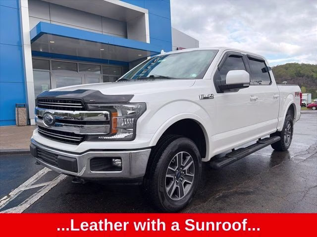 2018 White Platinum Clearcoat Metallic Ford F-150 Lariat 4X4 Truck