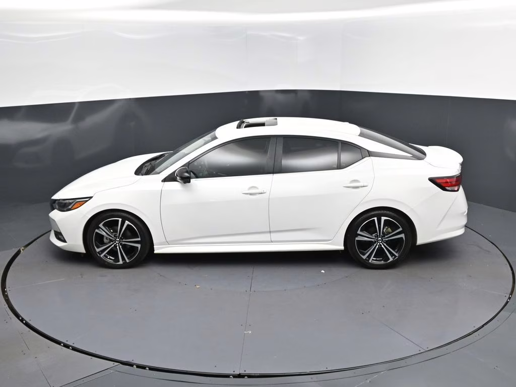 2023 Aspen White Nissan Sentra SR FWD Sedan