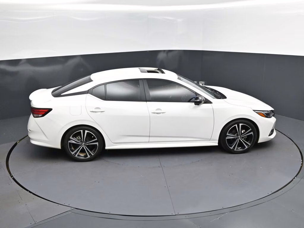2023 Aspen White Nissan Sentra SR FWD Sedan