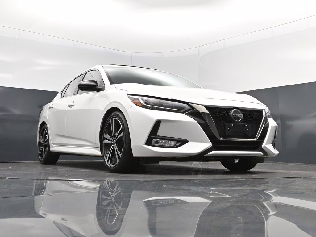 2023 Aspen White Nissan Sentra SR FWD Sedan