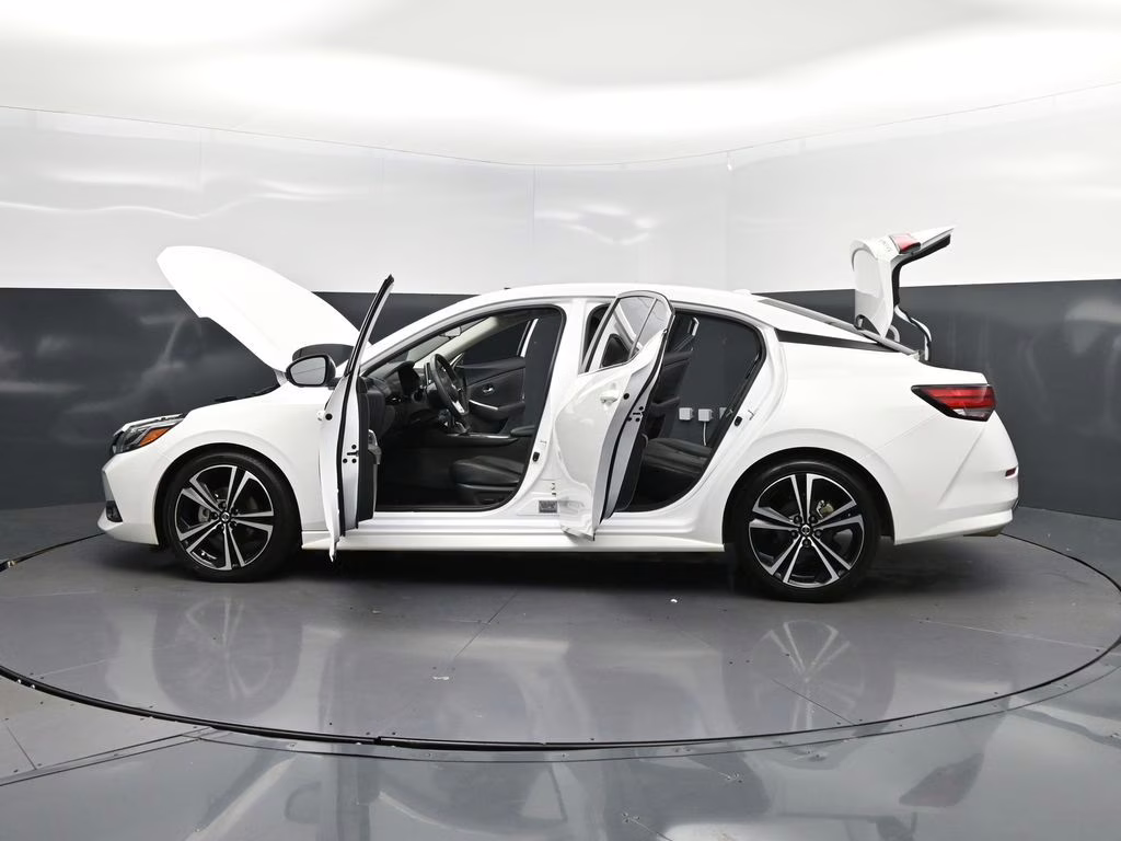 2023 Aspen White Nissan Sentra SR FWD Sedan