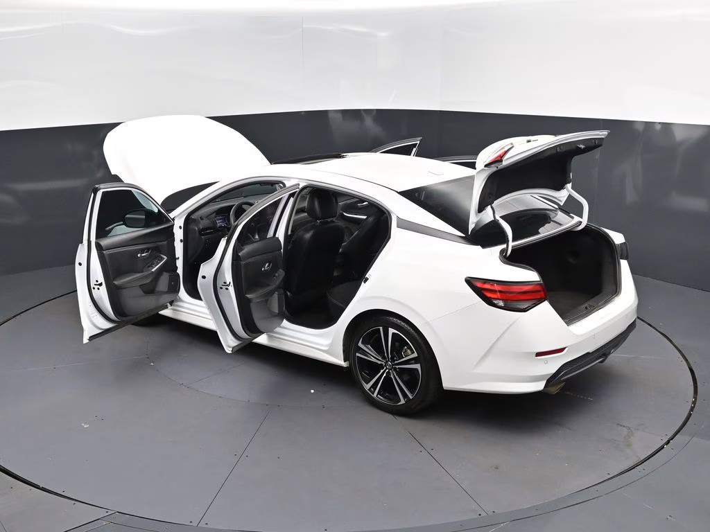 2023 Aspen White Nissan Sentra SR FWD Sedan