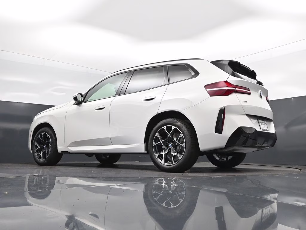 2026 Alpine White BMW X3 30 xDrive AWD SUV