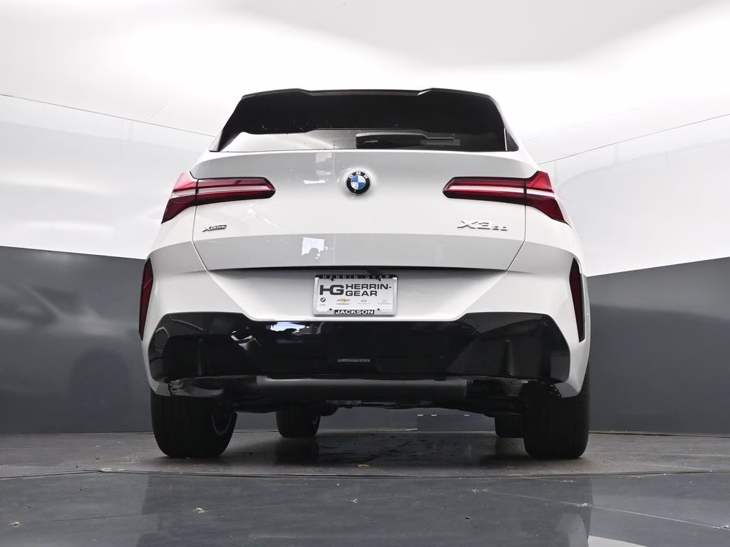 2026 Alpine White BMW X3 30 xDrive AWD SUV