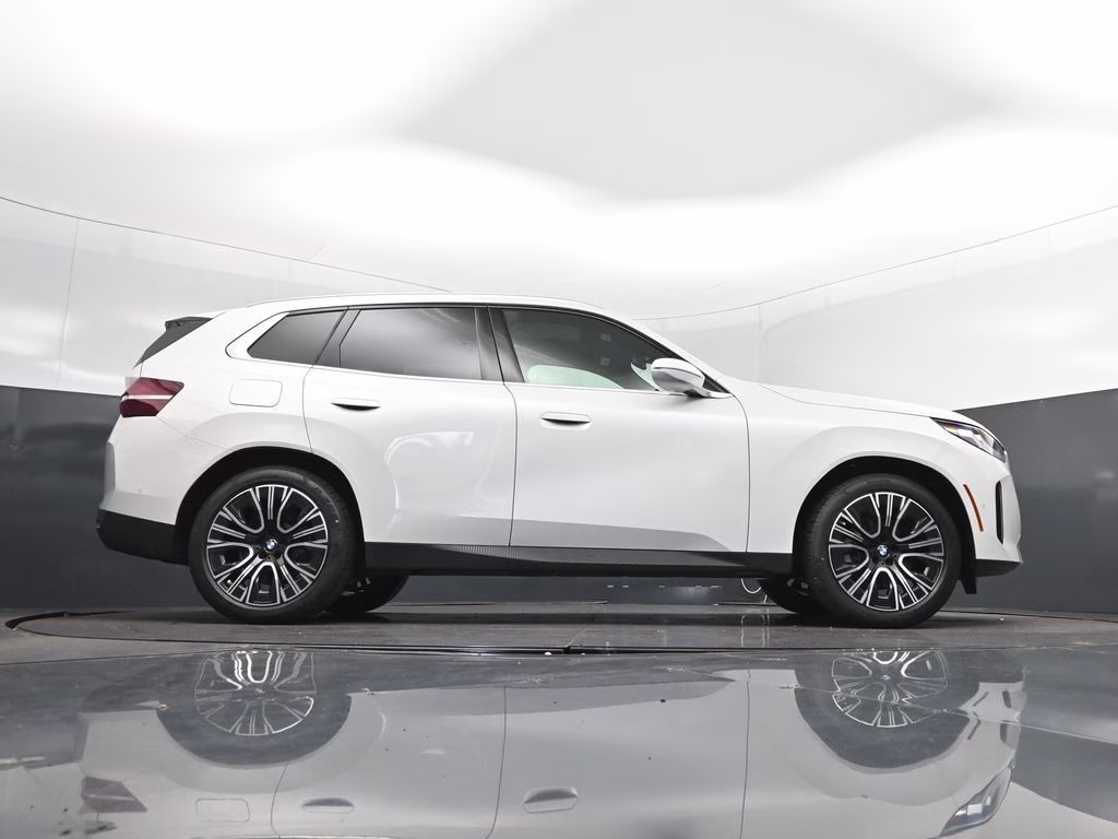 2026 Mineral White Metallic BMW X3 30 xDrive AWD SUV