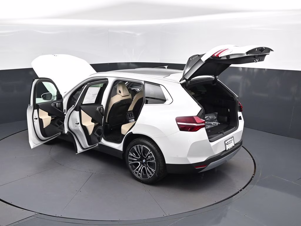 2026 Mineral White Metallic BMW X3 30 xDrive AWD SUV