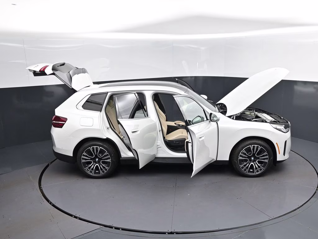 2026 Mineral White Metallic BMW X3 30 xDrive AWD SUV