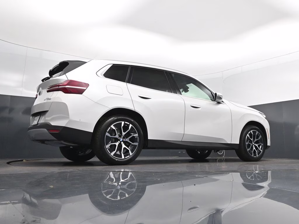 2026 Mineral White Metallic BMW X3 30 xDrive AWD SUV