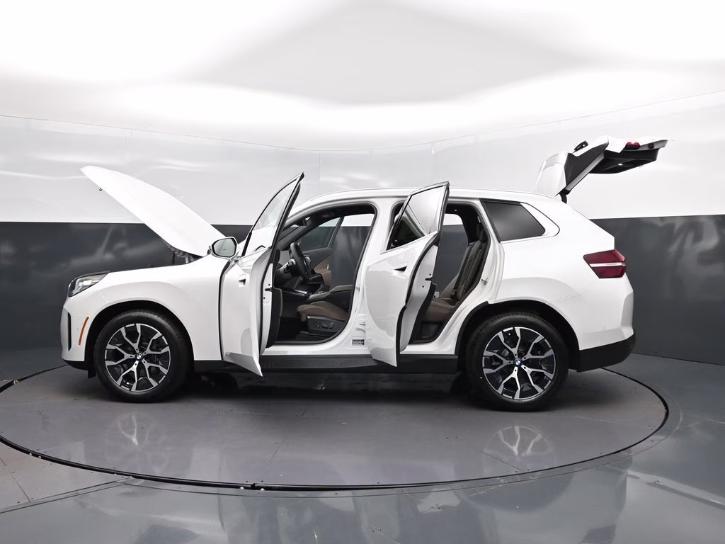 2026 Mineral White Metallic BMW X3 30 xDrive AWD SUV