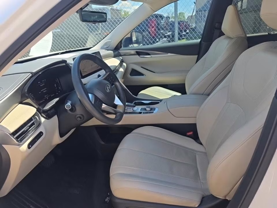 2023 Majestic White INFINITI QX60 LUXE FWD SUV