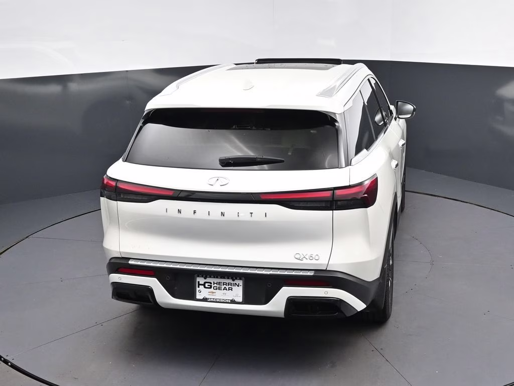 2023 Majestic White INFINITI QX60 LUXE FWD SUV