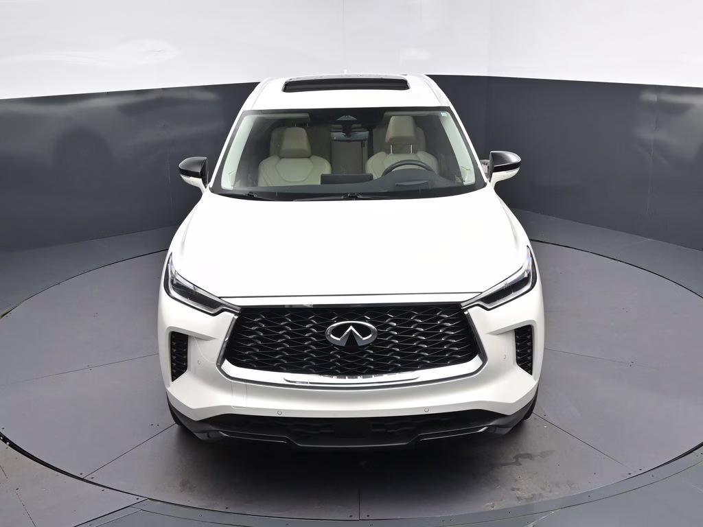 2023 Majestic White INFINITI QX60 LUXE FWD SUV