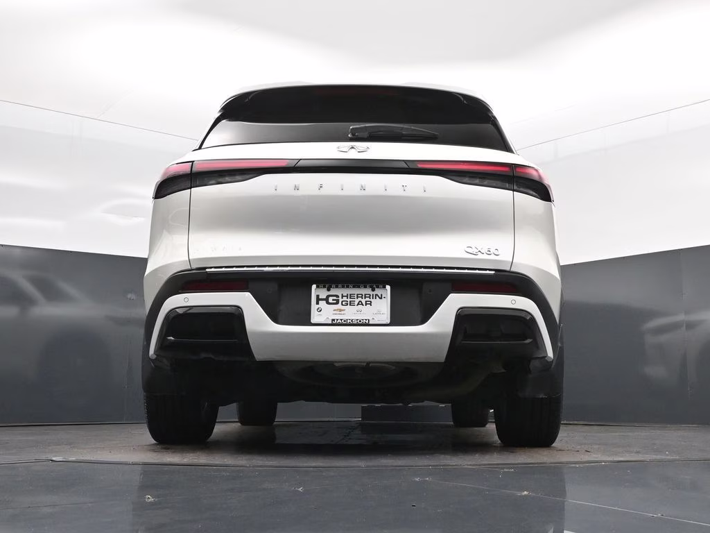 2023 Majestic White INFINITI QX60 LUXE FWD SUV