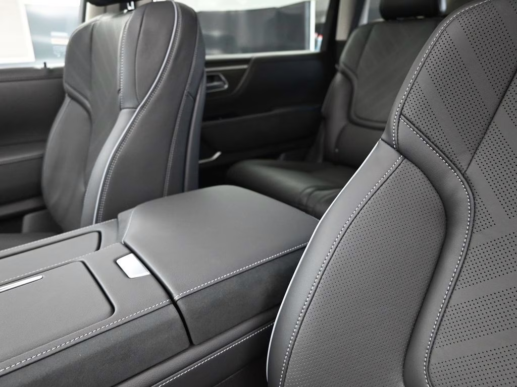 2026 Radiant White INFINITI QX80 LUXE RWD SUV