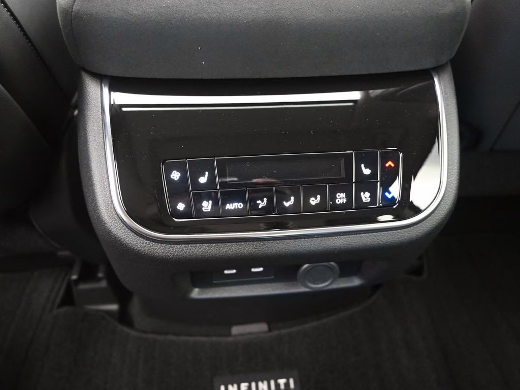 2026 Radiant White INFINITI QX80 LUXE RWD SUV