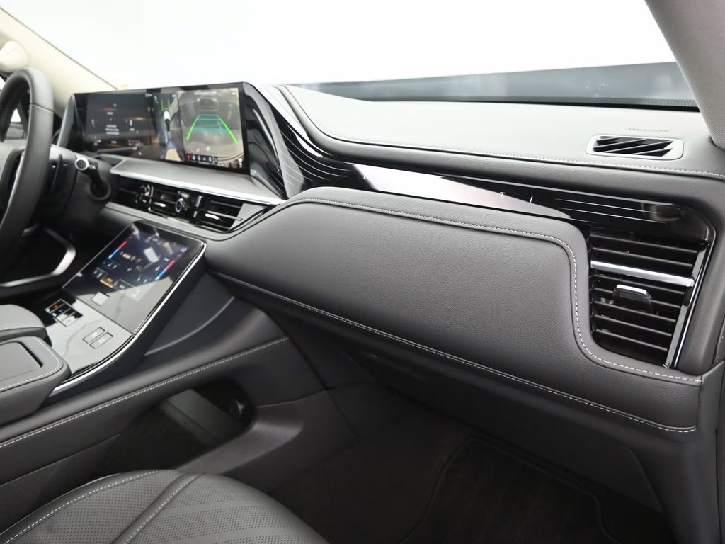 2026 Radiant White INFINITI QX80 LUXE RWD SUV