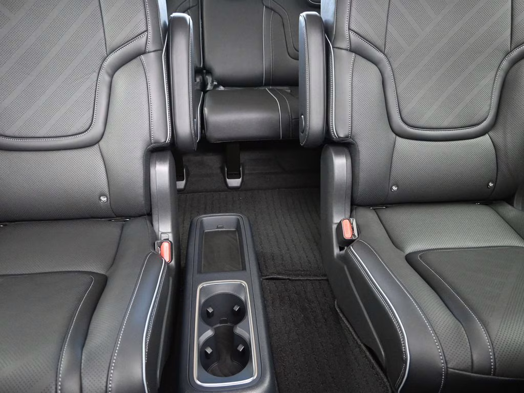 2026 Radiant White INFINITI QX80 LUXE RWD SUV