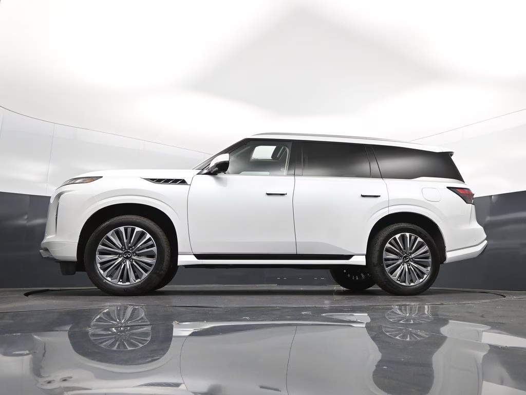 2026 Radiant White INFINITI QX80 LUXE RWD SUV