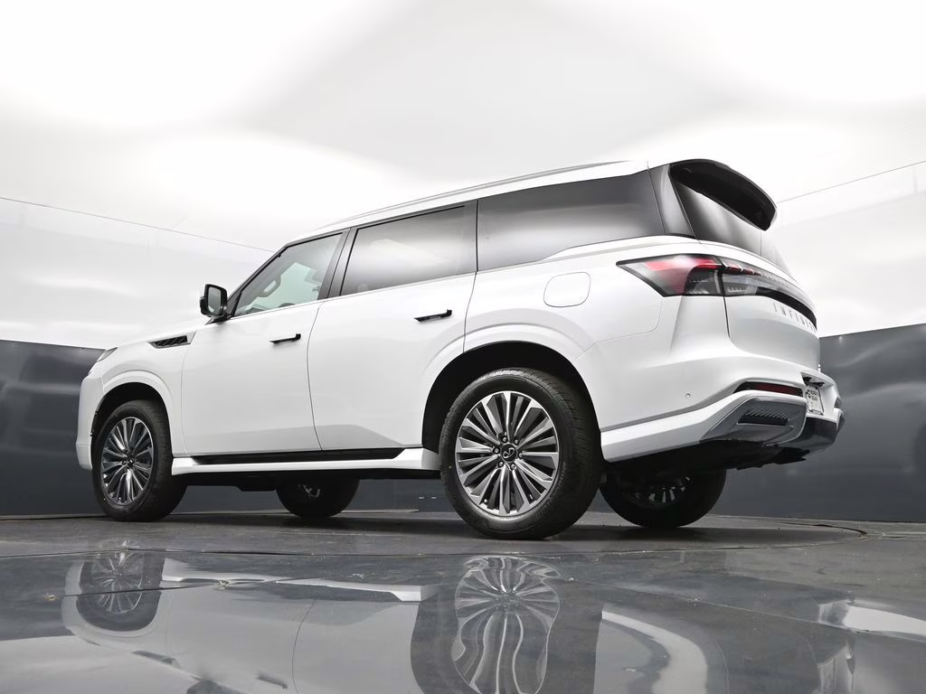 2026 Radiant White INFINITI QX80 LUXE RWD SUV