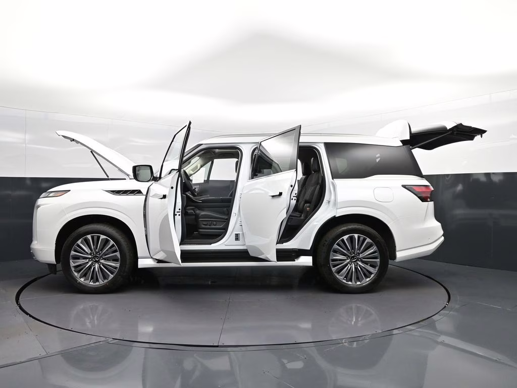 2026 Radiant White INFINITI QX80 LUXE RWD SUV
