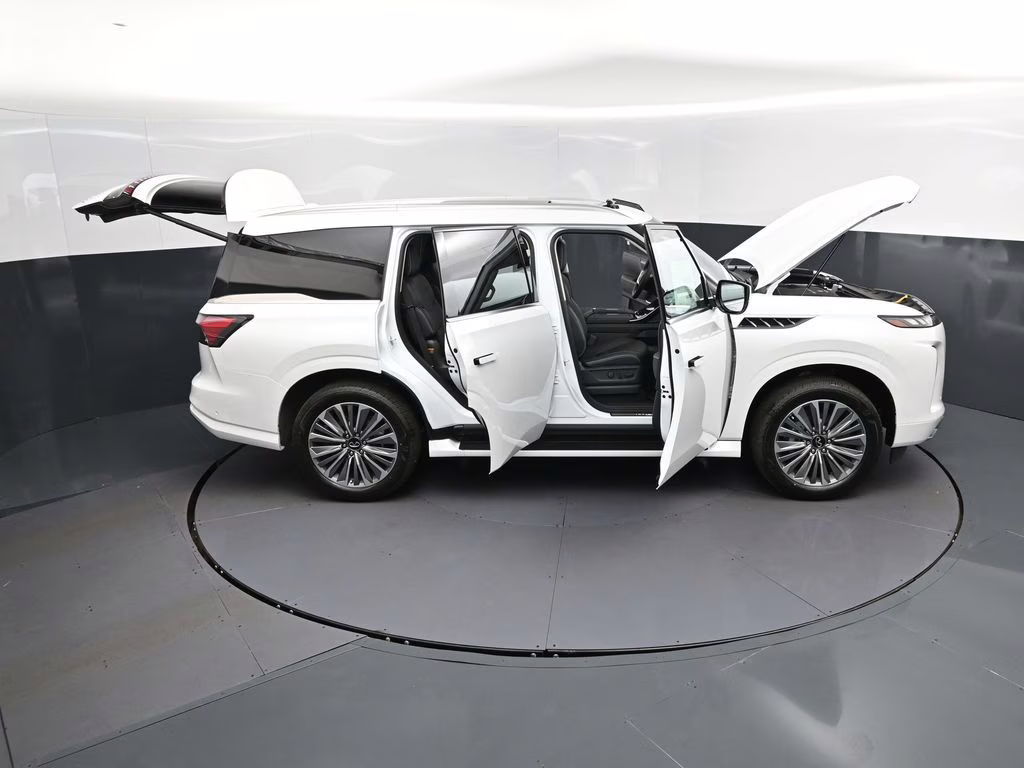 2026 Radiant White INFINITI QX80 LUXE RWD SUV