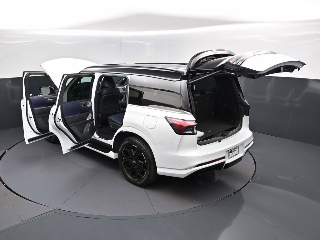 2026 Radiant White/Black Obsidian INFINITI QX80 SPORT 4X4 SUV