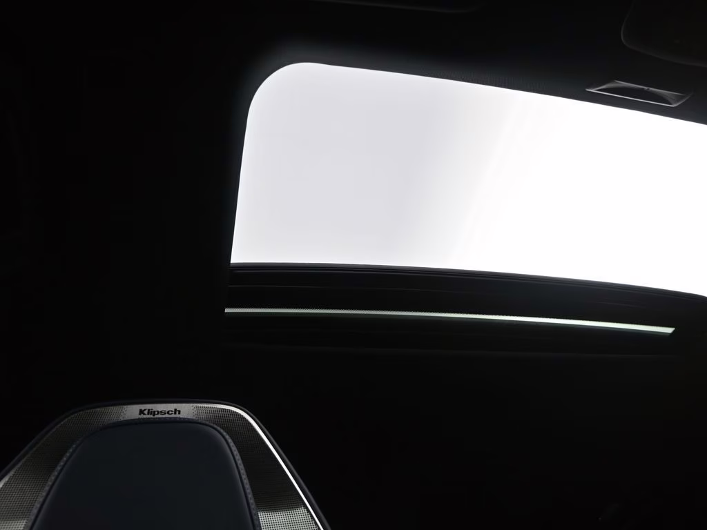 2026 Radiant White/Black Obsidian INFINITI QX80 SPORT 4X4 SUV