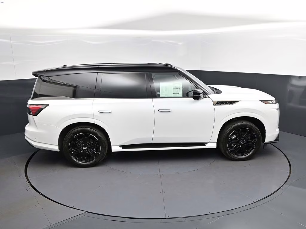 2026 Radiant White/Black Obsidian INFINITI QX80 SPORT 4X4 SUV