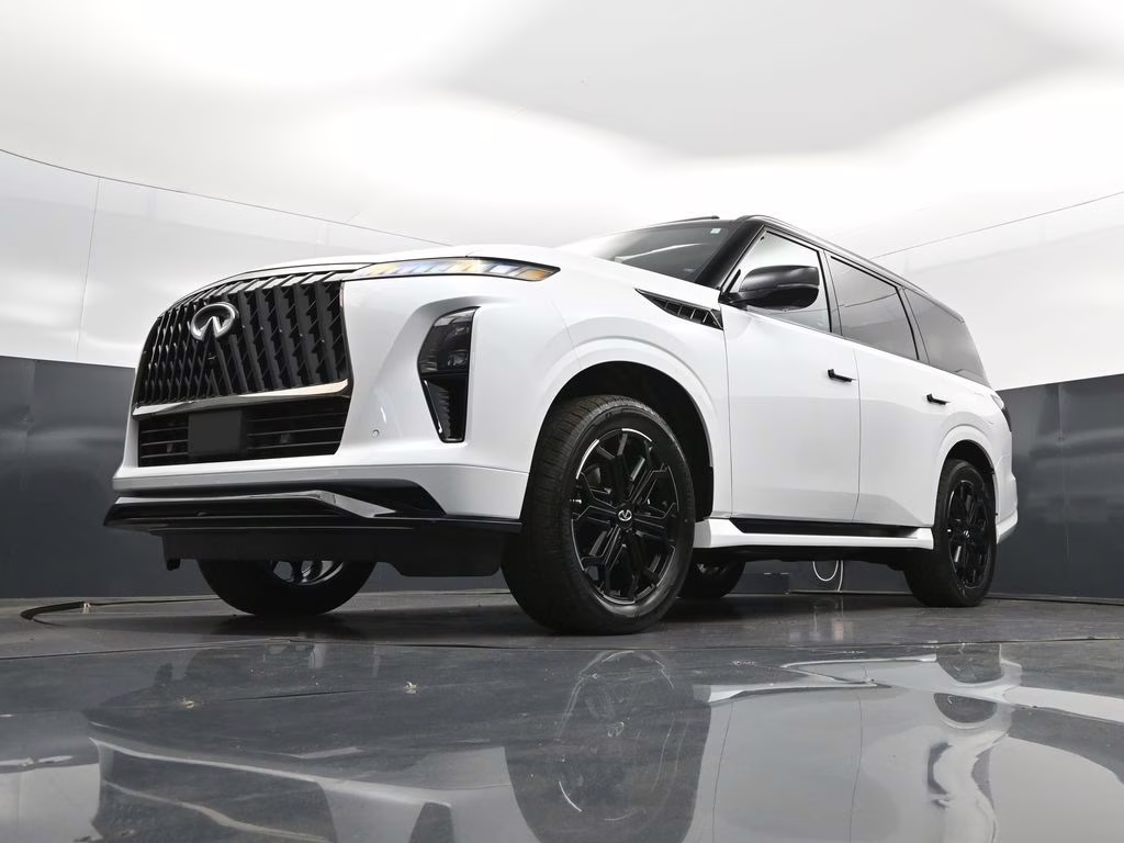 2026 Radiant White/Black Obsidian INFINITI QX80 SPORT 4X4 SUV