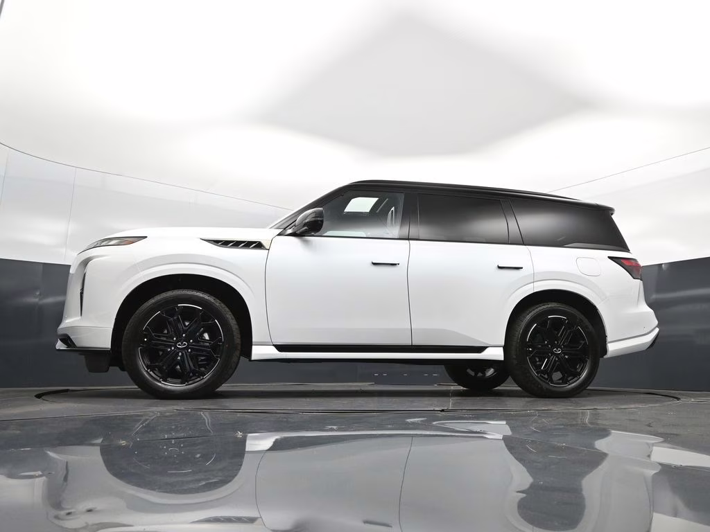 2026 Radiant White/Black Obsidian INFINITI QX80 SPORT 4X4 SUV