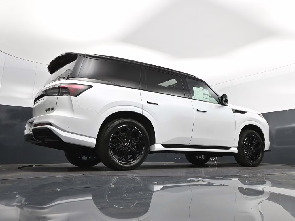 2026 Radiant White/Black Obsidian INFINITI QX80 SPORT 4X4 SUV