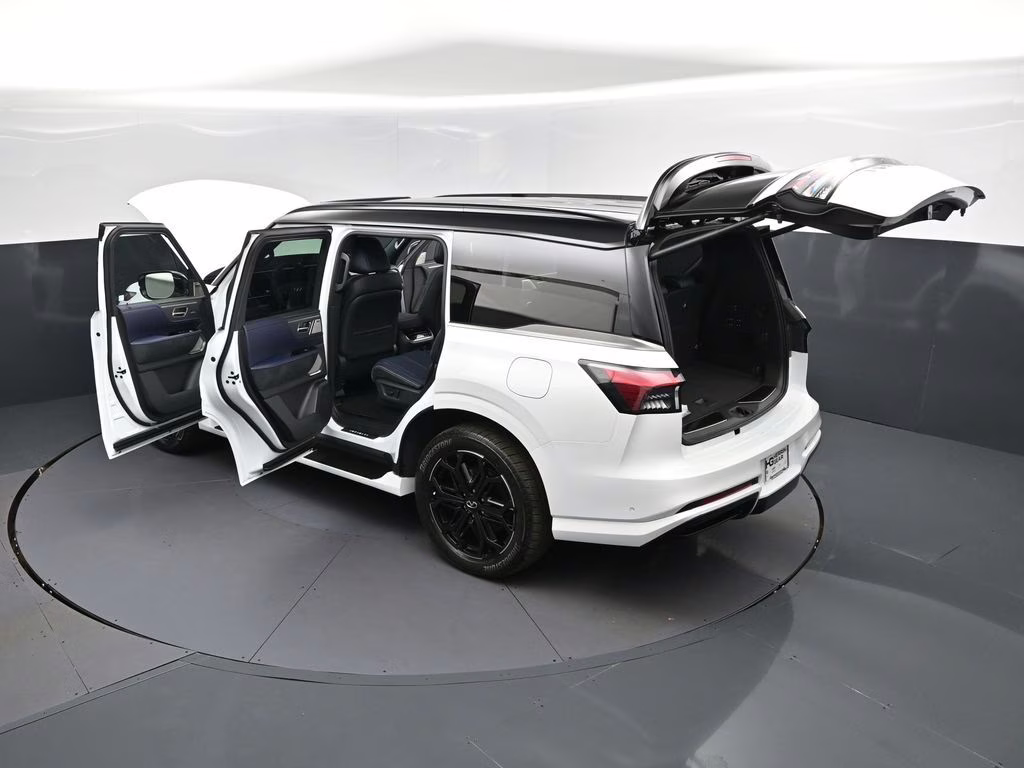 2026 Radiant White/Black Obsidian INFINITI QX80 SPORT 4X4 SUV