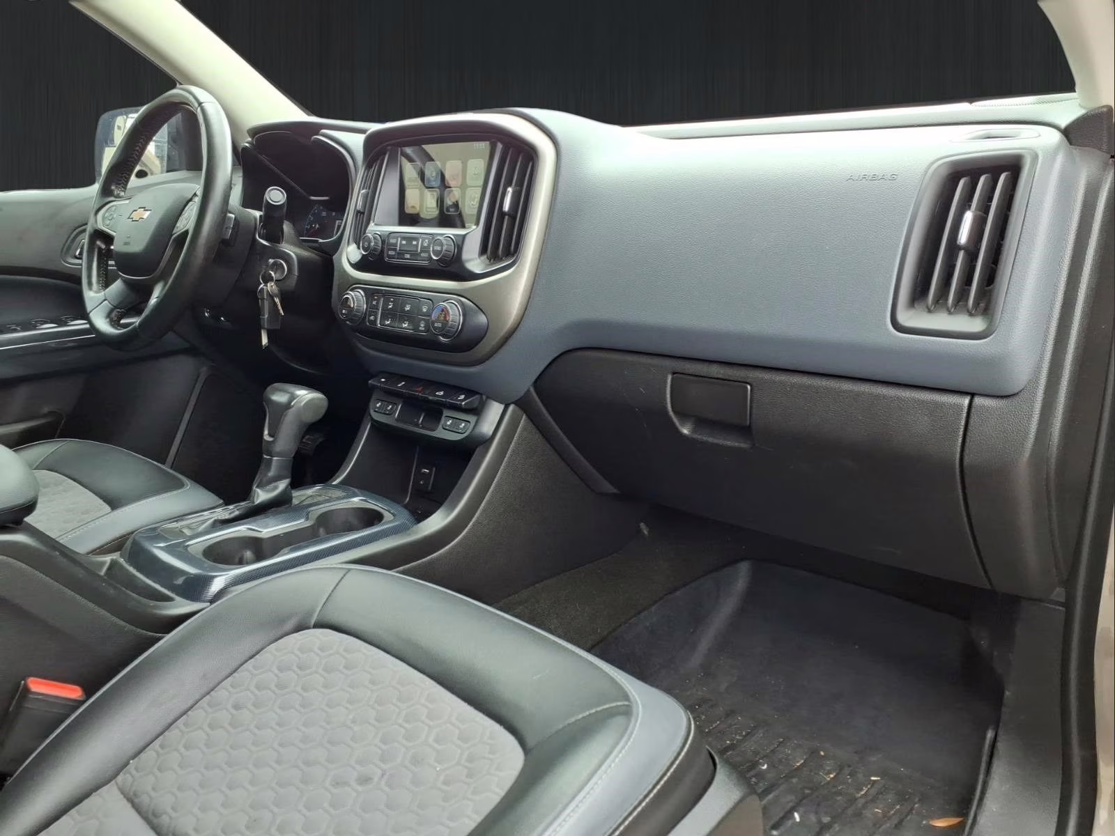 2016 Brownstone Metallic Chevrolet Colorado Z71 4X4 Truck