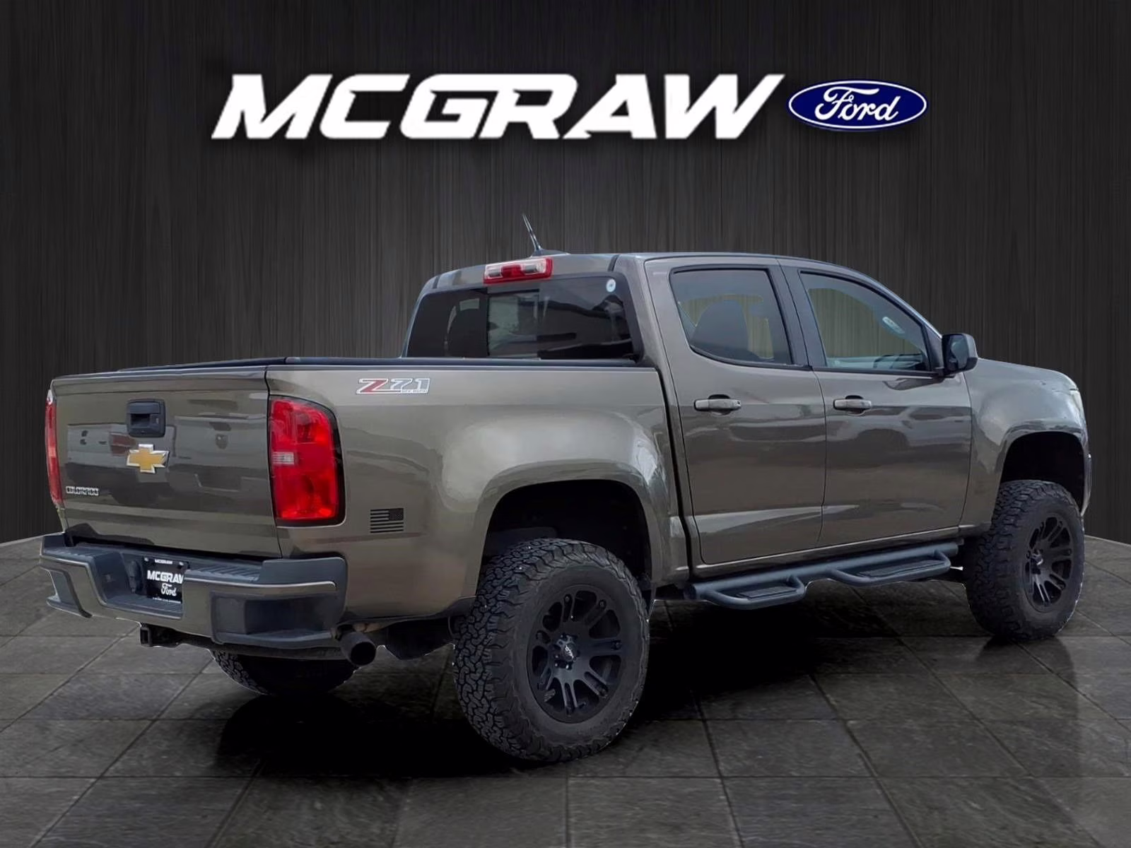 2016 Brownstone Metallic Chevrolet Colorado Z71 4X4 Truck