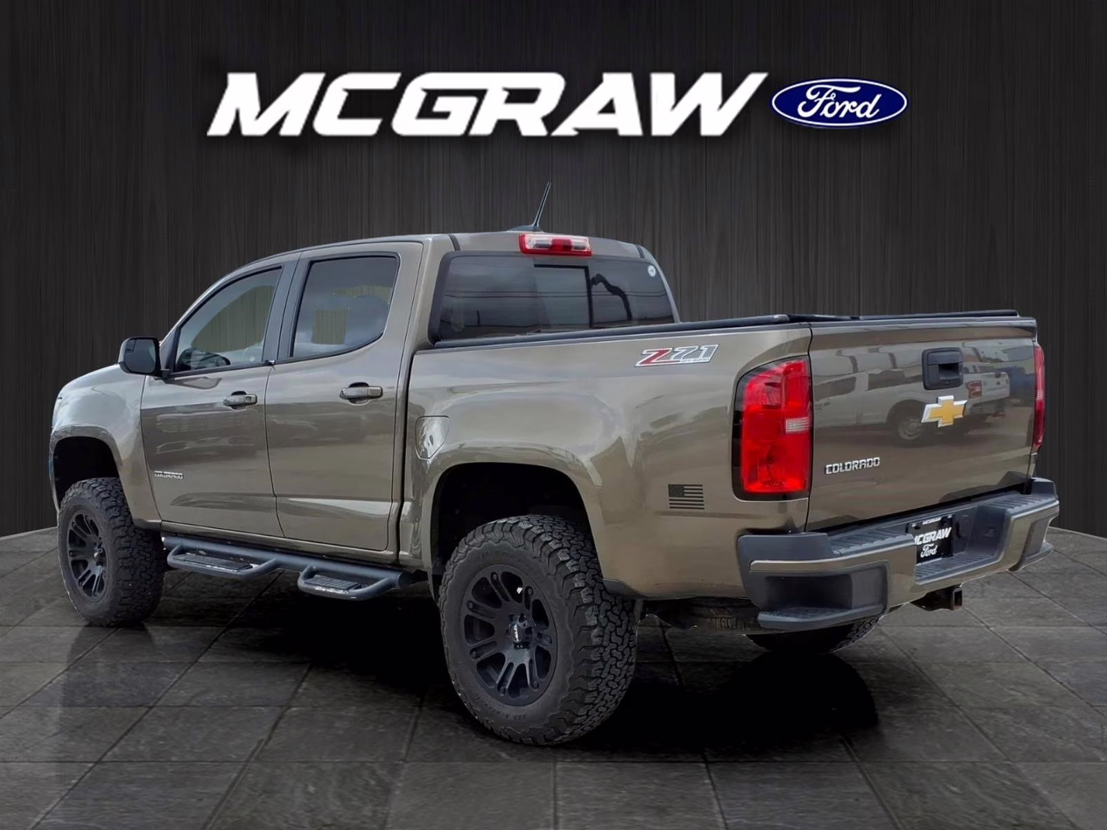 2016 Brownstone Metallic Chevrolet Colorado Z71 4X4 Truck