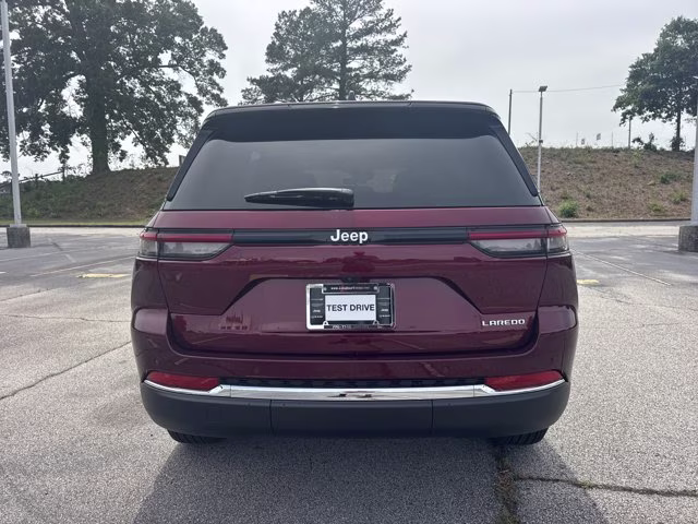 2025 Velvet Red Pearlcoat Jeep Grand Cherokee Laredo X RWD SUV