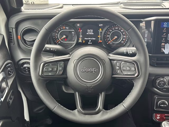 2026 Bright White Clearcoat Jeep Gladiator Mojave 4X4 Truck