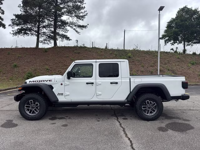 2026 Bright White Clearcoat Jeep Gladiator Mojave 4X4 Truck